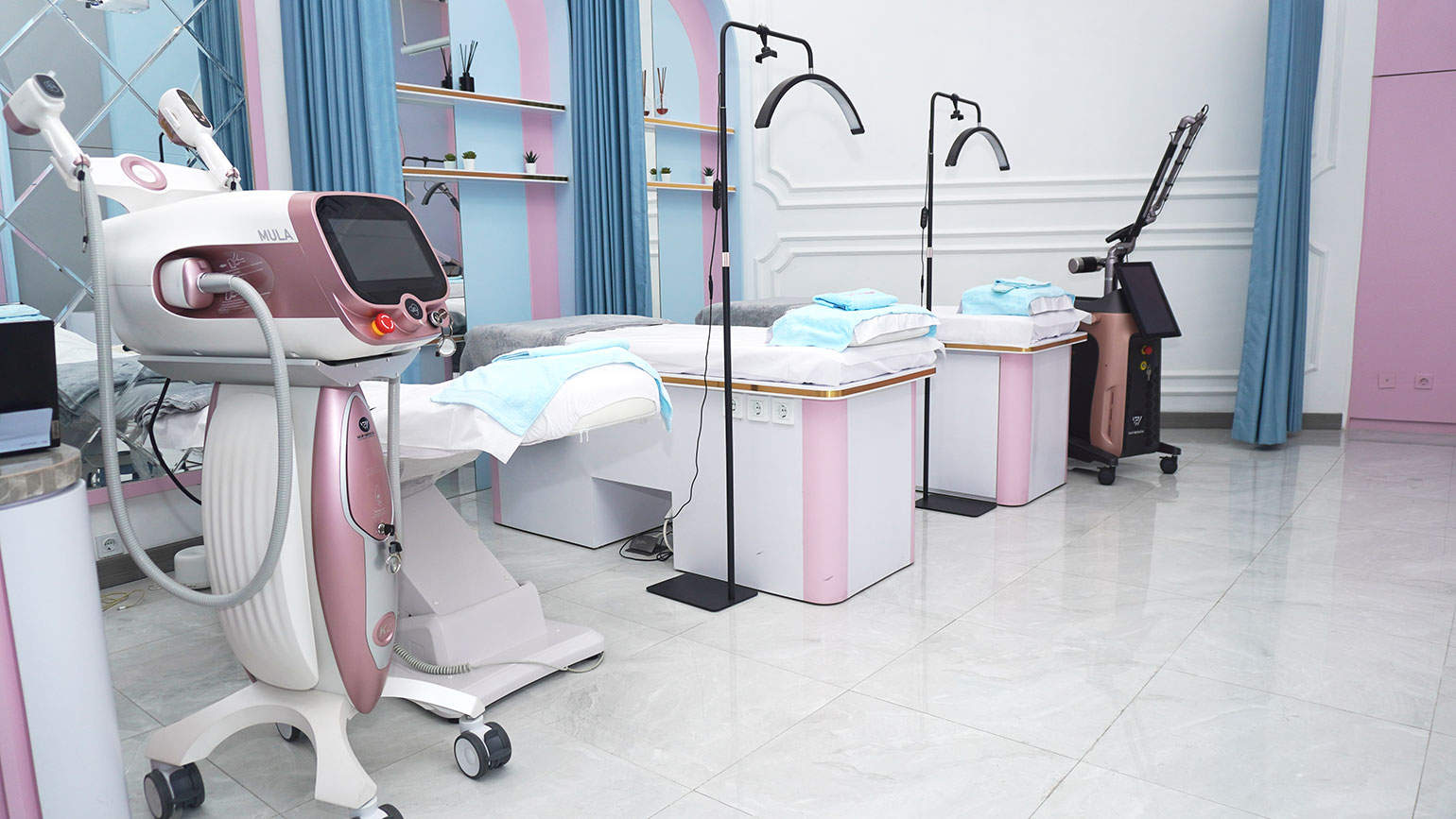 Klinik VIVA Aesthetic---2